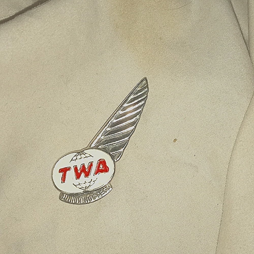 Vintage rare T.W.A JUNIOR HOSTESS pin